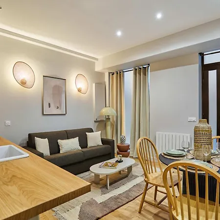 Appartamento 1 Bedroom Center Of By Prestige *